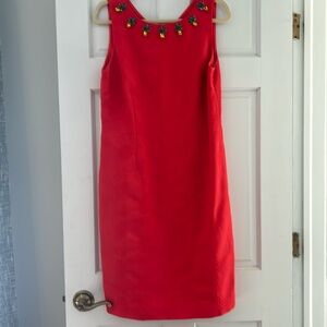 Gorgeous summer cocktail dress. It’s a show stopper!